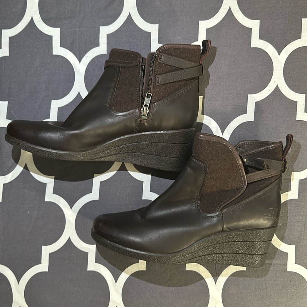 UGG Australia Emalie Brown Leather Shearling Sole Wedge Waterproof Boot